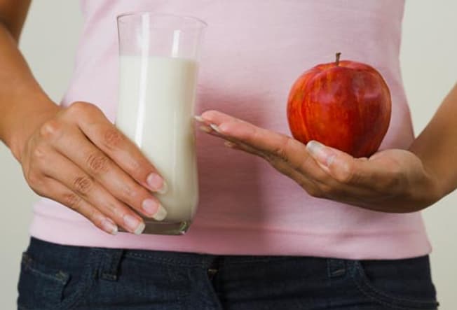 水果与牛奶对孕妇有好处